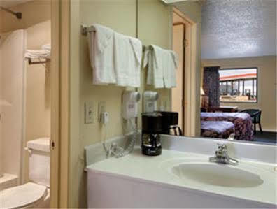 Days Inn By Wyndham N Little Rock East North Little Rock Εξωτερικό φωτογραφία